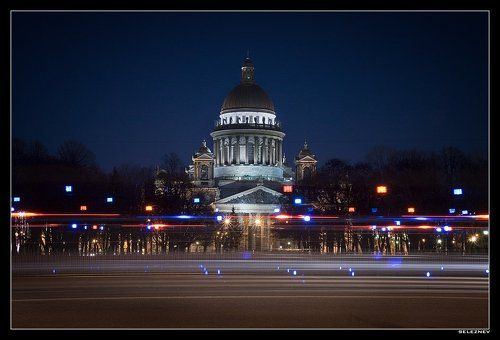 фотография Путина на фоне И.С.
