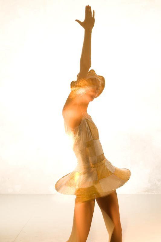 цвет, свет, пляски, танцы, персонаж, сказка, небылица Пляски цвета № 23 фото превью