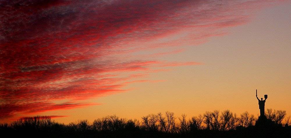 киев, родина мать, закат, Sound Wave