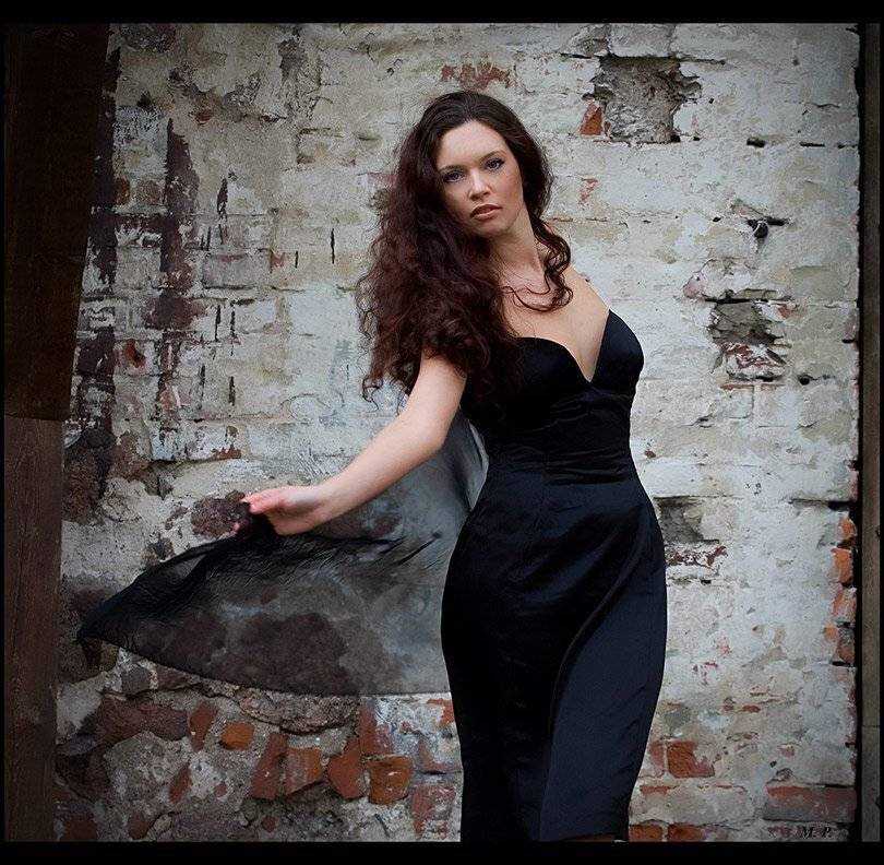 ольга черное платье выборг, Петрова Мария