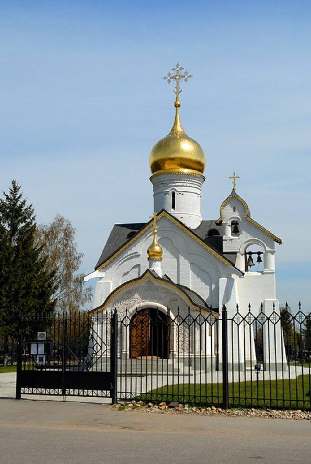 храм,весна,свет,жизнь,смерть,память, Александр Путев