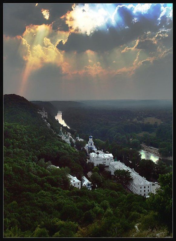 храм, монастырь, дождь, тучи, i_go Святогорье фото превью