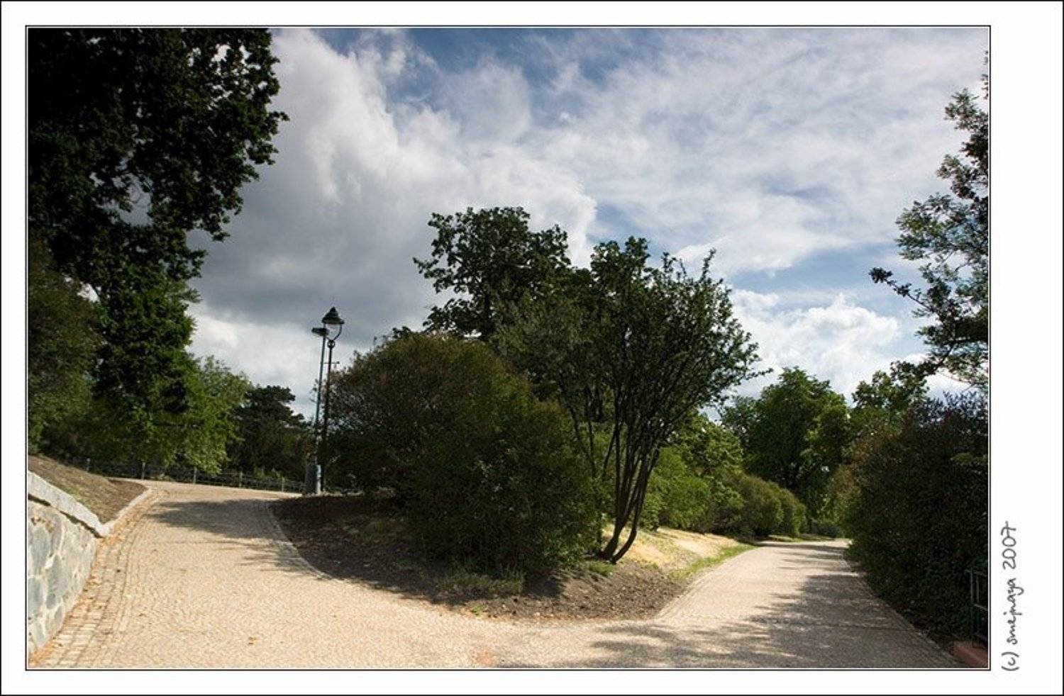 прага, смеж