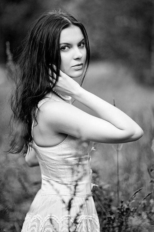 чб, портрет, девушки, настя, природа, поле Настя фото превью