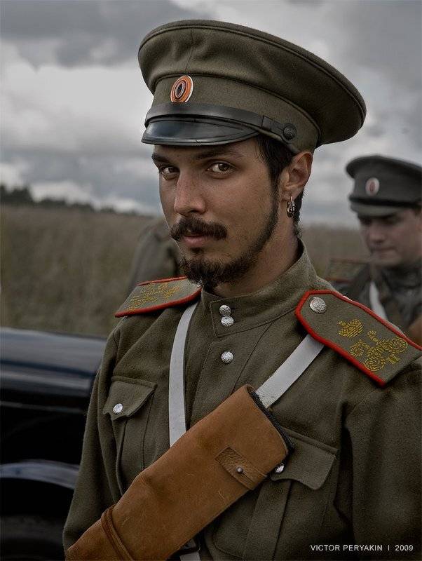 , Виктор Перякин