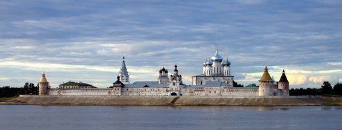 Твердыня