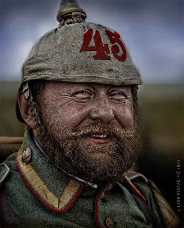 1916, первая, мировая, война, барабанщик, полк, вояка, борода, шлем, шинель, Виктор Перякин
