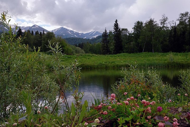 Горное озерцо фото превью