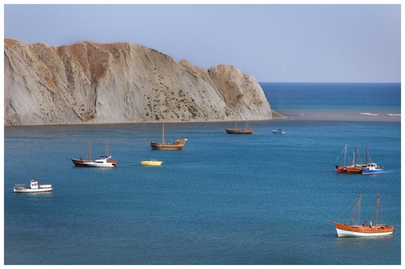 В Мертвой бухте стояли корабли... фото превью