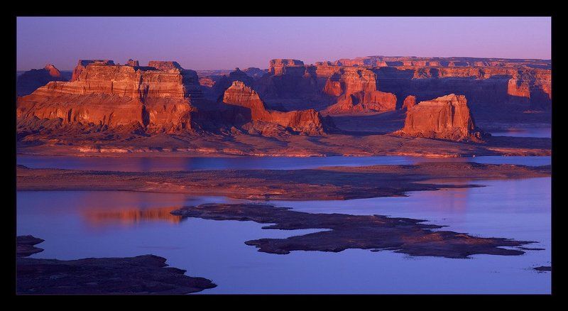 Sunset on Lake Powell фото превью