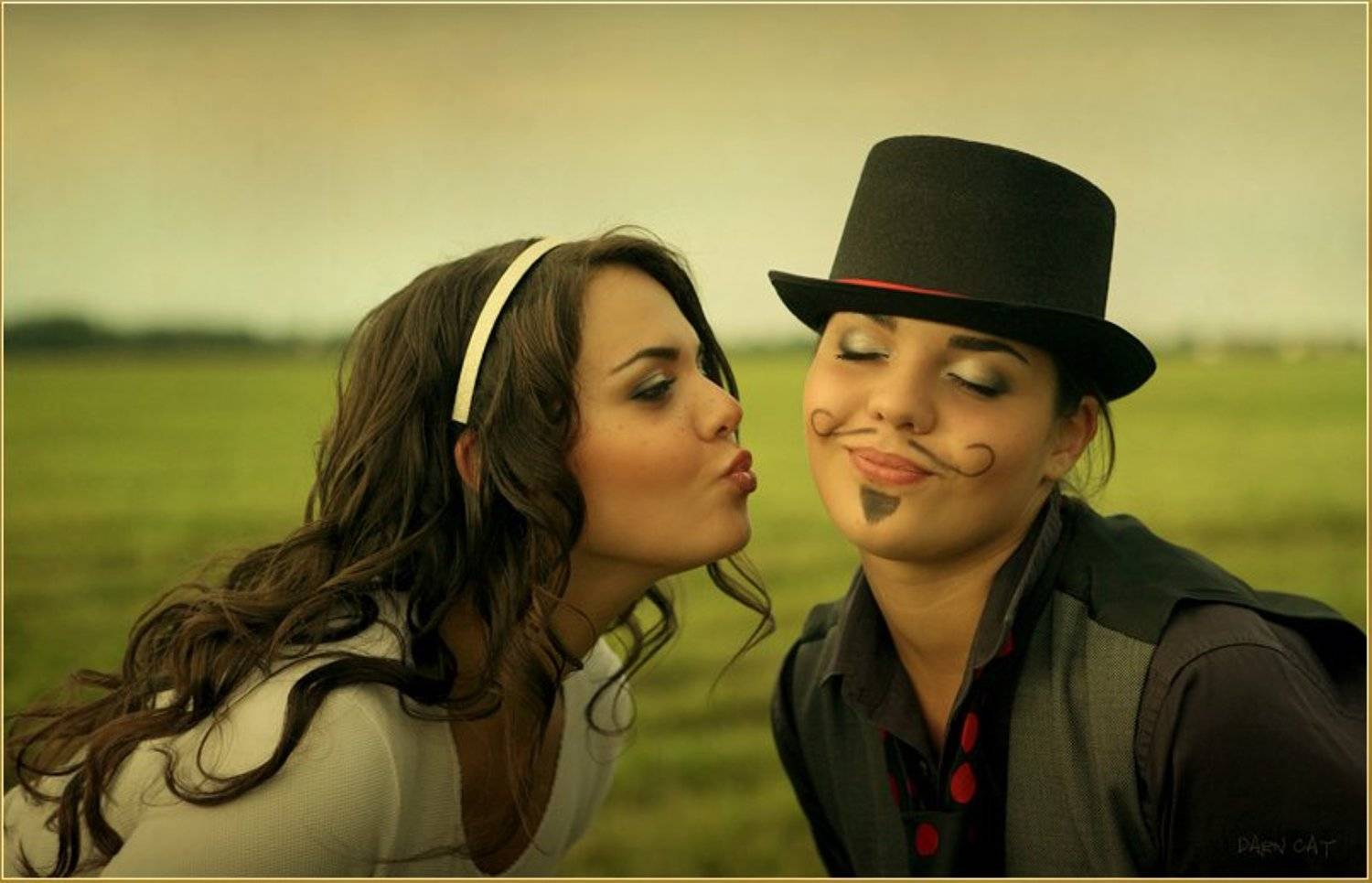 девочка, юноша, свидание, пикник, встреча, сказка, история, первый, поцелуй, Darn Cat