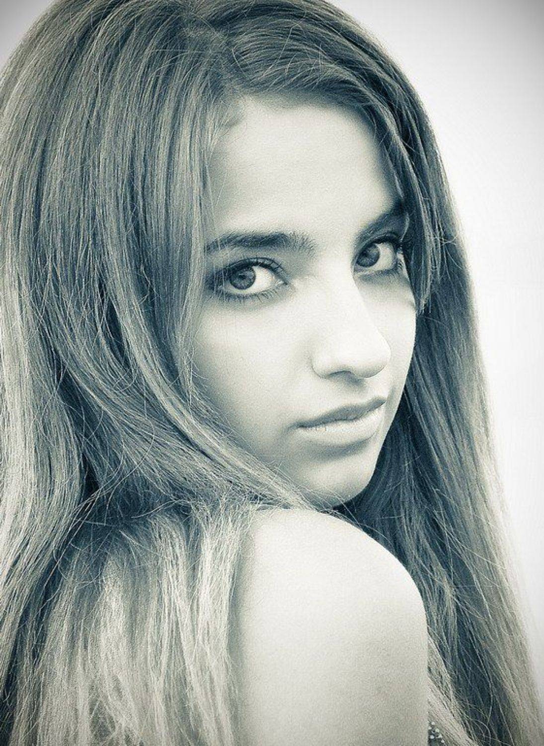 девушка, взгляд, модель, ч/б, улыбка, Ростислав Росицкий