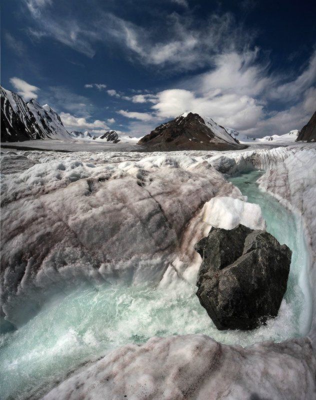 ПРО КАМУШЕК В РУЧЕЙКЕ... фото превью