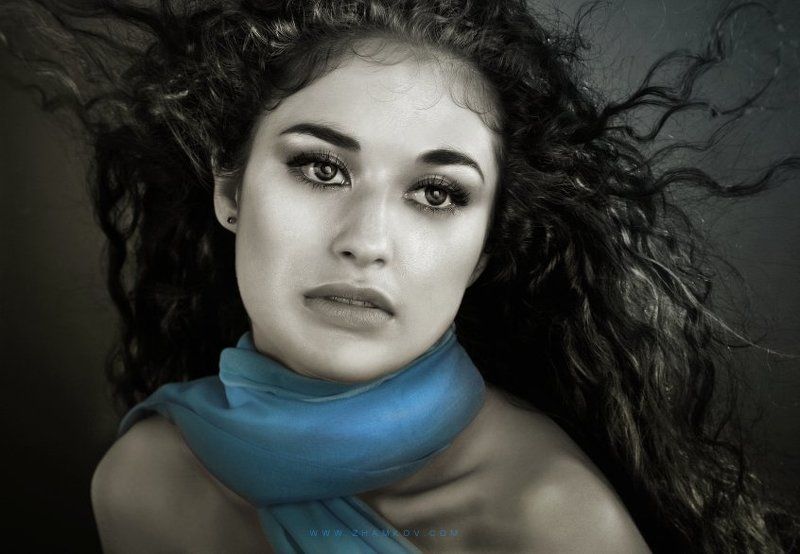 Blue scarf фото превью