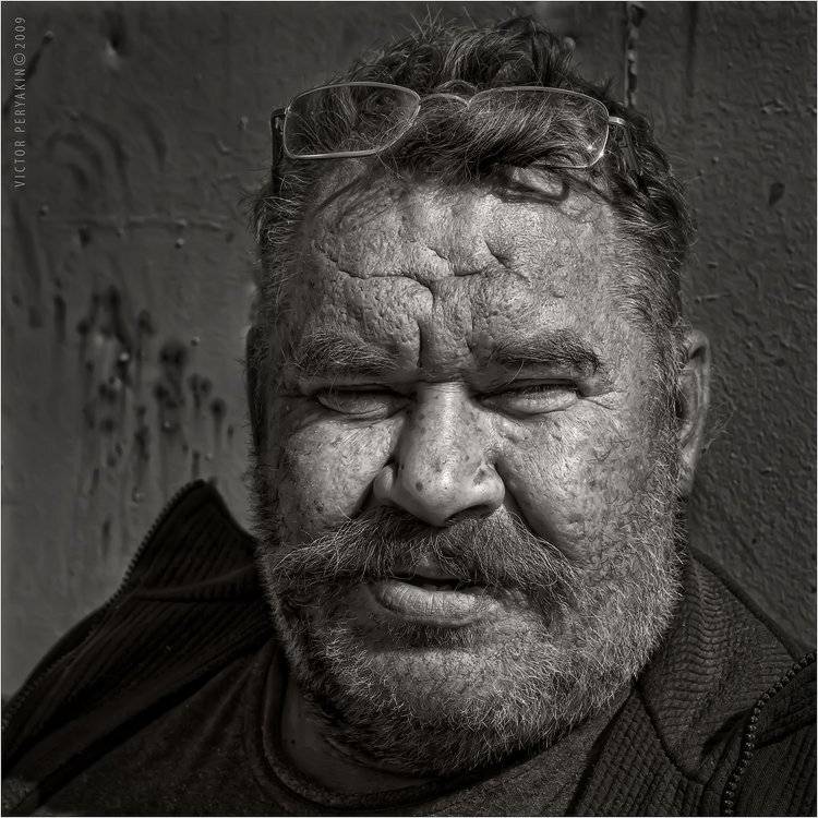 , Виктор Перякин