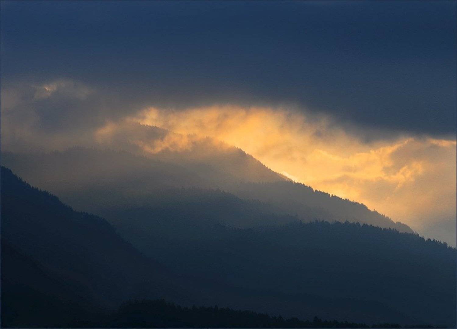 швейцария, Julia Art