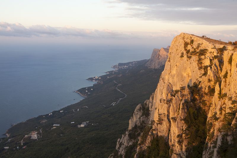 Крым, Мердвен-Каясы, рассвет Рассвет на Мердвен-Каясы фото превью