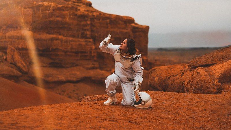 foto, photografer, space, mars, planet, скафандр, модель, девушка, фантастика, космос, красная планета, nikon Красная планета фото превью