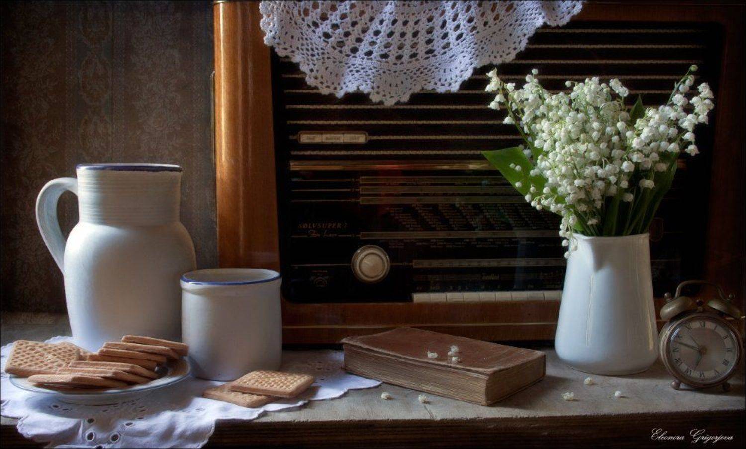Весня, Кувшин, Ландыши, Молоко, Натюрморт, Радиоприёмник, Eleonora Grigorjeva