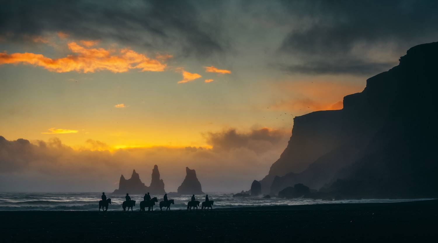 vik, iceland, explore, black sand beach, horse, horse riding, colors, sunset, sun, sea, horses, beauty, nature, explore, epic,, Matikas Julius
