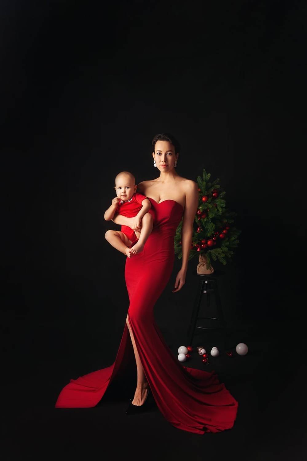 mom and baby, mom, maternity, mother, love, baby, family, babyphoto, familyphoto, children, childrenphoto, childrenphotography, мама, мама и малыш, мать и дитя, мальчик, малыш, сын, любовь, портрет, новый год, new year, семейный портрет, детский портрет, Ману Фалько