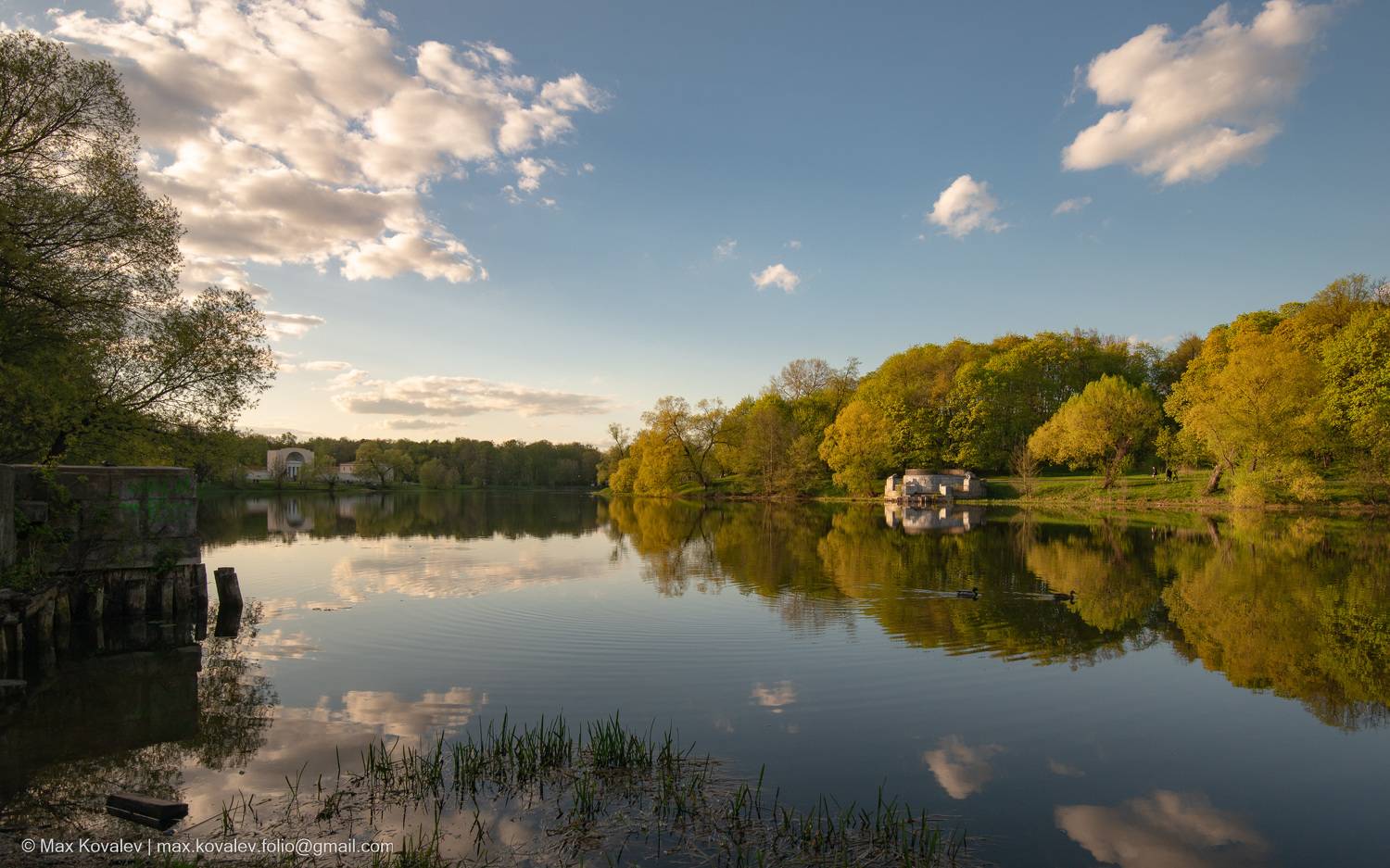 весна, кузьминки, парк, москва, россия, зеркало, озеро, пруд, паром, пристань, переправа, небо, солнечно, облако, Максим Ковалёв