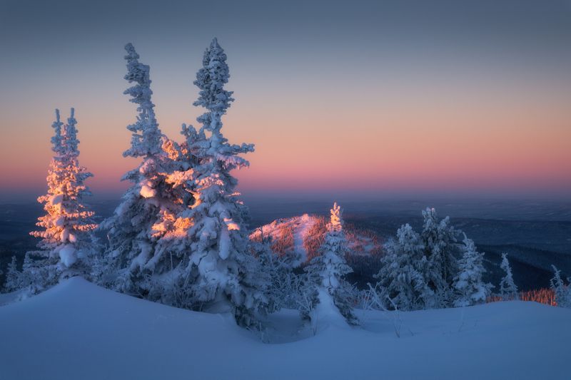 шерегеш, горная шория, кемеровская область, куржак, рассвет в горах, зимний рассвет, краски зимы, зимний пейзаж, зима, утуя Утуя и пояс Венеры фото превью