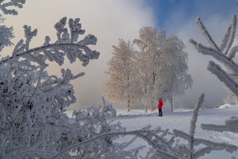 Морозный день на берегу Ангары фото превью