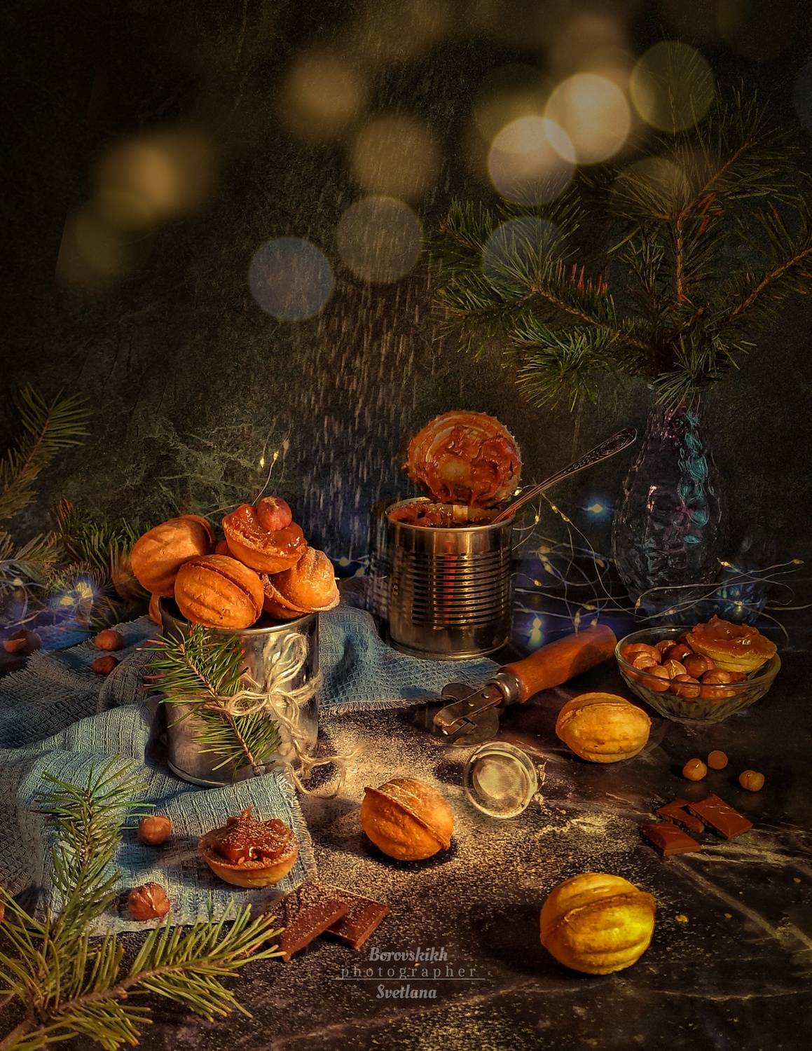 натюрморт, низкий ключ, darkphoto, фуд фото, новый год, сгущёнка, выпечка, бокефото на телефон, Светлана Боровских
