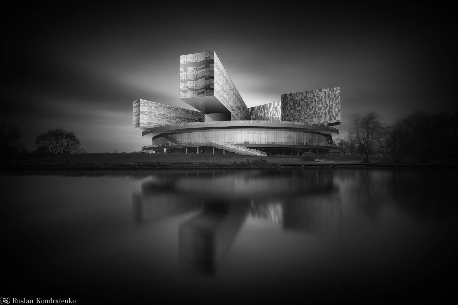 fine art, fineart, файн арт, fine art architecture,  чб, черное-белое, москва, сколково, школа управления сколково, школа управления, Кондратенко Руслан