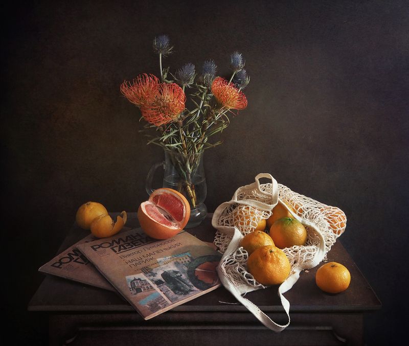 цветы, апельсины, журналы, flowers, oranges, magazines With magazines фото превью