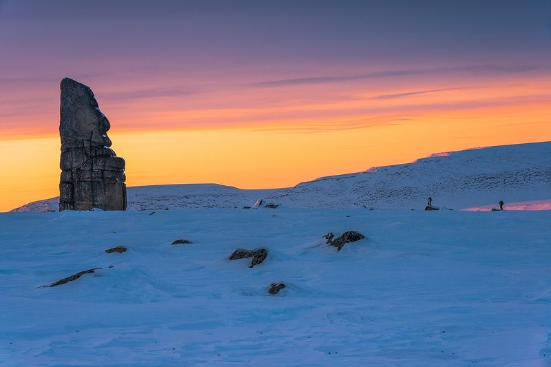 якутия, абыйский улус, улахан-сис, кекуры Страж... фото превью