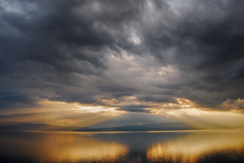 Sunset on Lake Ohrid, Macedonia фото превью