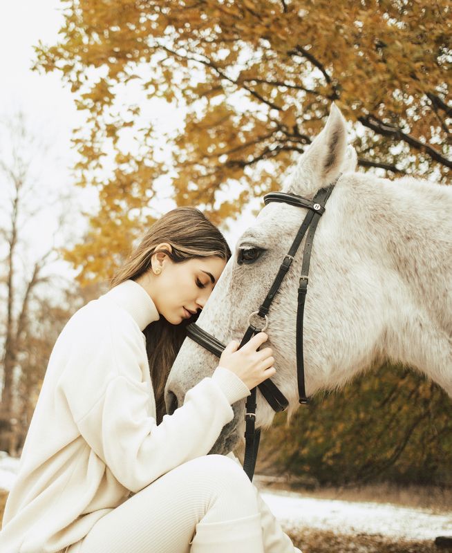#женскийпортрет #фотосессияслошадью #лошадь Диана и Барселона  фото превью