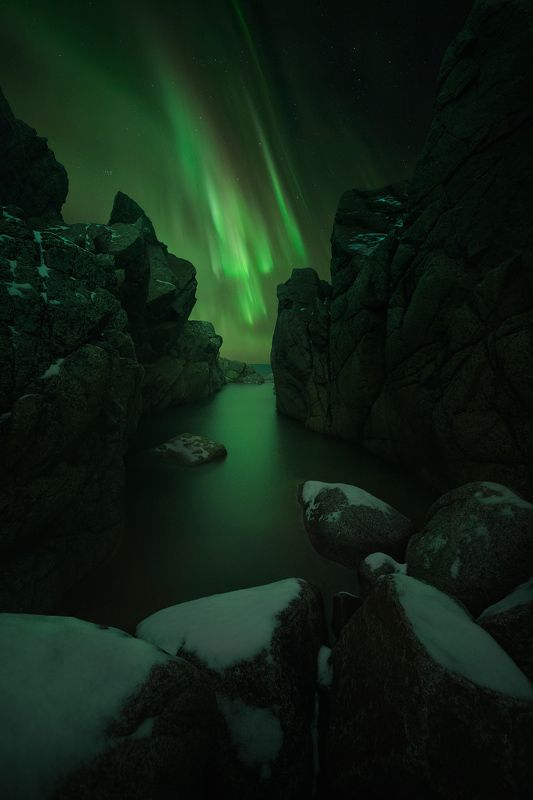 север, кольский, зима, териберка, скалы, фототур, аврора, сияние, северное сияние, северноесияние Северное сияние в окрестностях Териберки фото превью