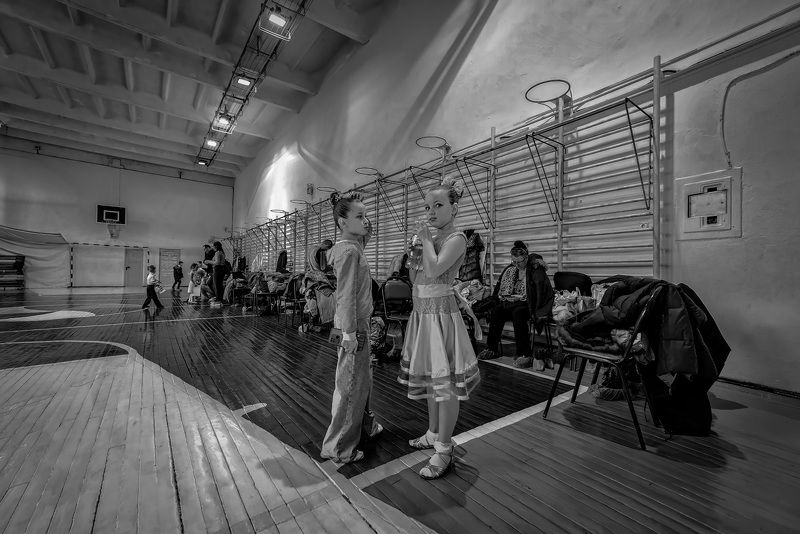 по ту сторону выступлений фото превью