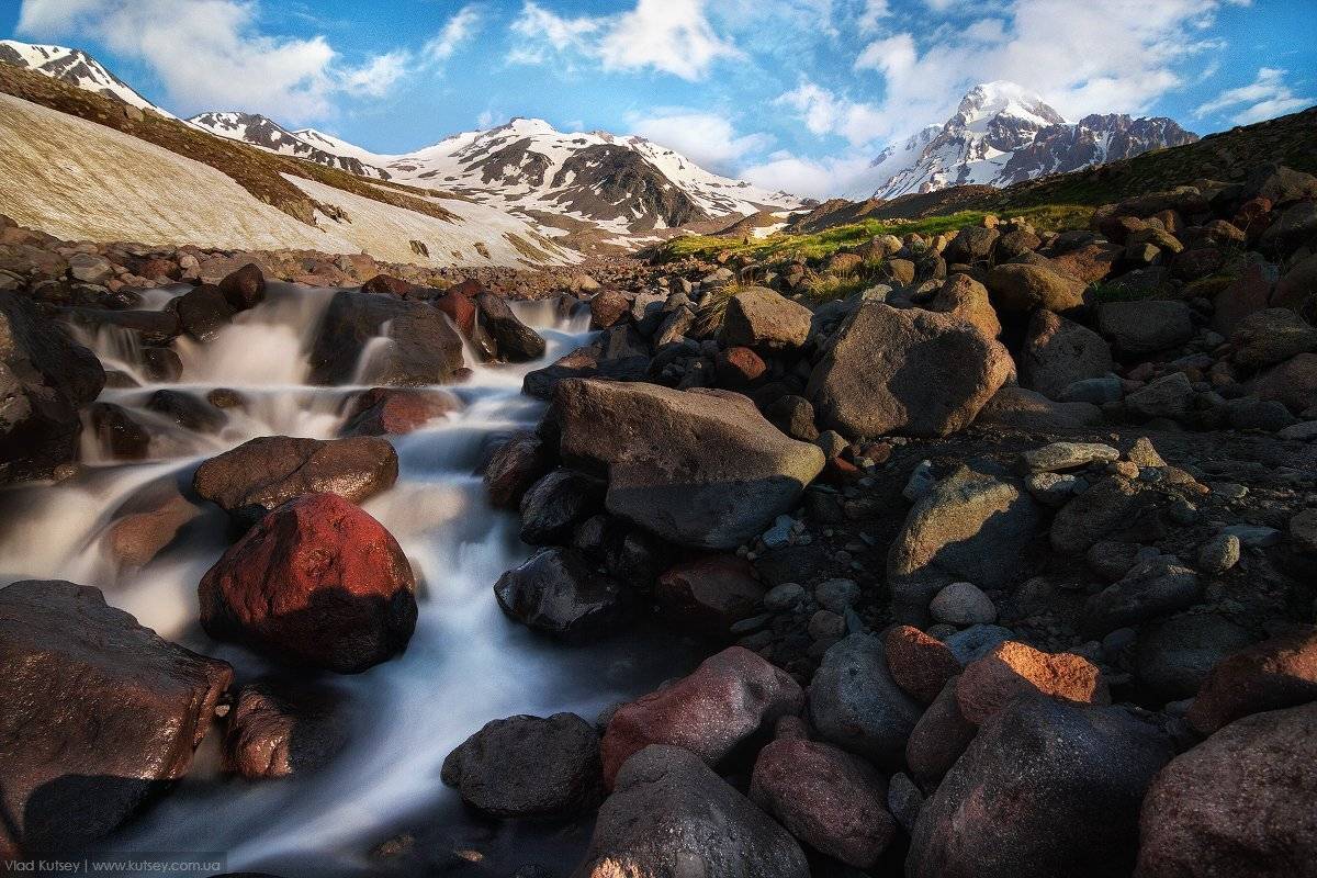 казбек, грузия, горы, гора, пейзаж, речка, Владимир Куцый