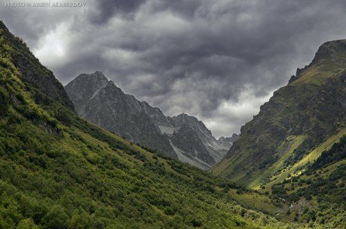 БАДУКСКОЕ УЩЕЛЬЕ
