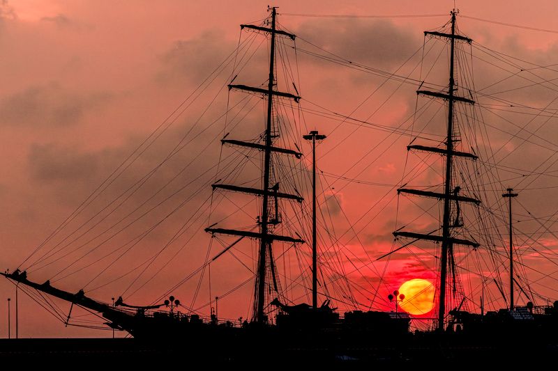 #море #закат #солнце #природа #сочи #корабль #парусник Подвезти? фото превью