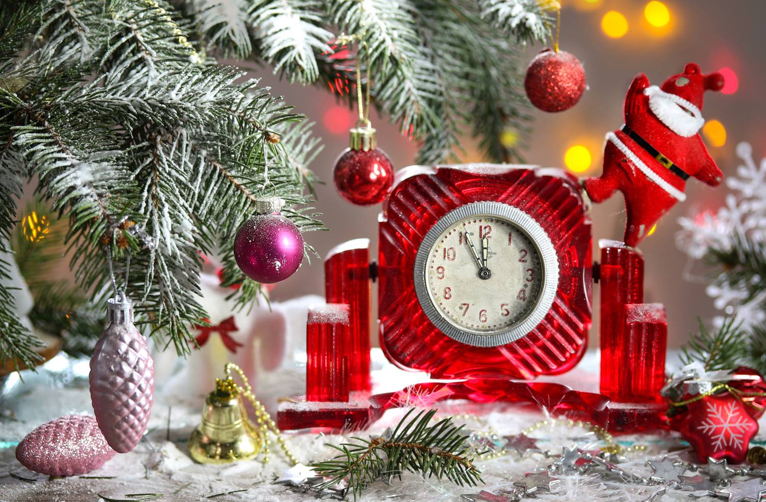 натюрморт часы, новый год, ель, игрушки, Шруб (Беляева) Татьяна