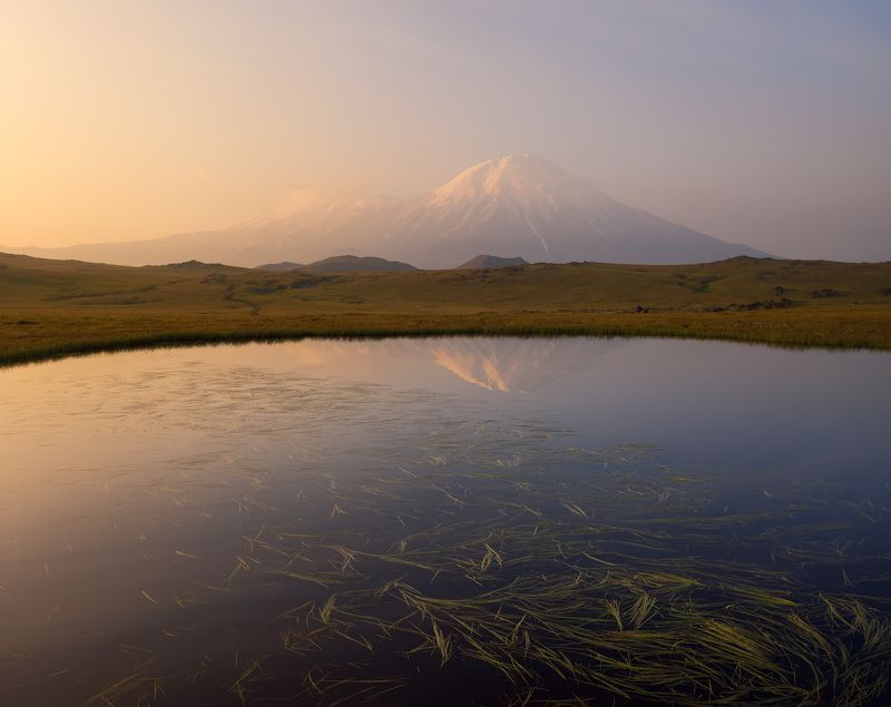 Рассвет над камчатским озером фото превью