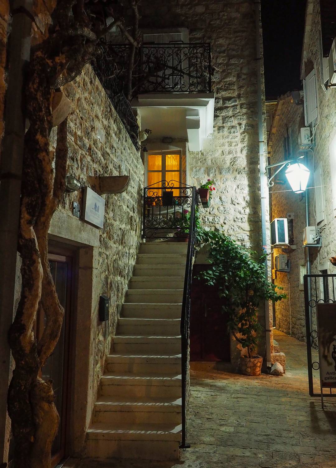 старый город, лестница, окно, свет, ночь, old town, budva, window, light, night, Протченко Ирина