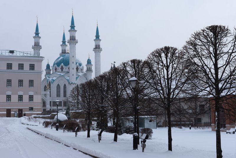 Казанский кремль зимой фото превью