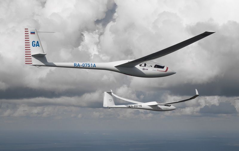 под кромкой фото превью