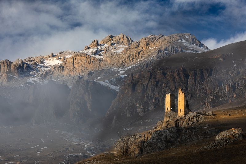 осетия, северная осетия, башни, куртатинское ущелье Башни селения Цмити фото превью
