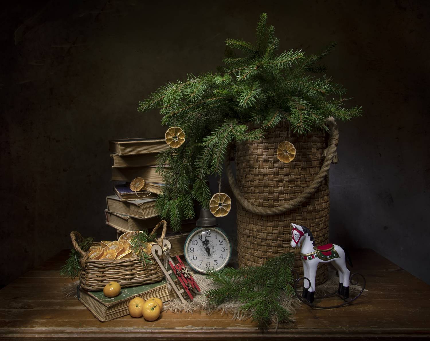 натюрморт, часы мандарины, ель, игрушки, Татьяна Феденкова