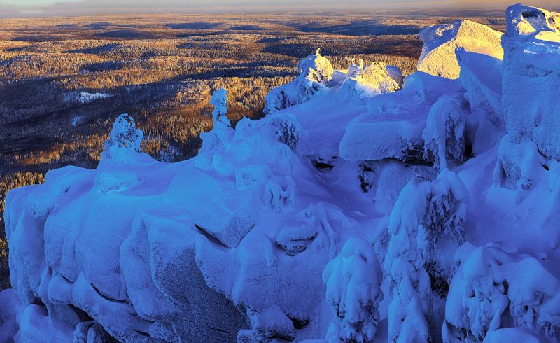 Урал, зима Холодная сторона горы фото превью