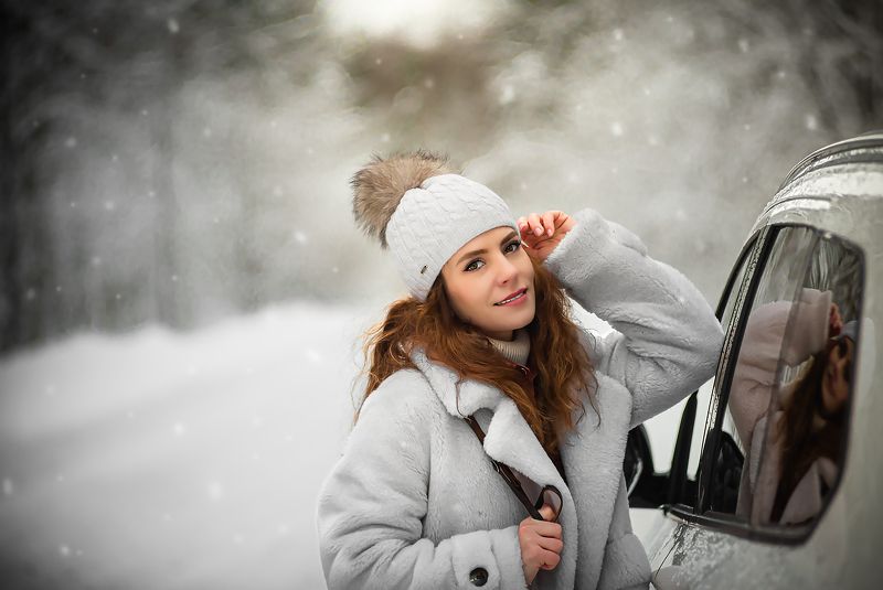 снег, девушка, зима, дорога Зимний день фото превью