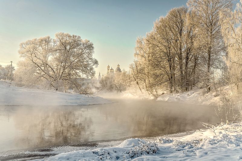 Яркое утро - морозного дня... фото превью