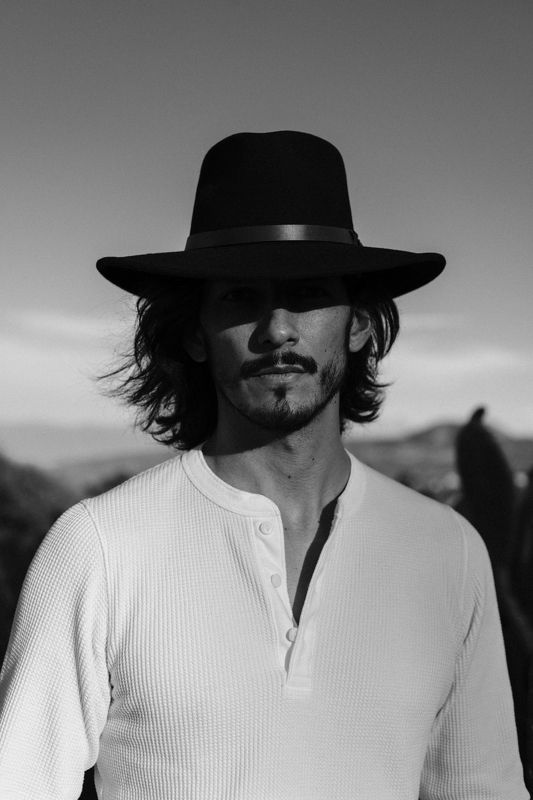 people, Mexico, portrait, man, view Luis Arturo фото превью